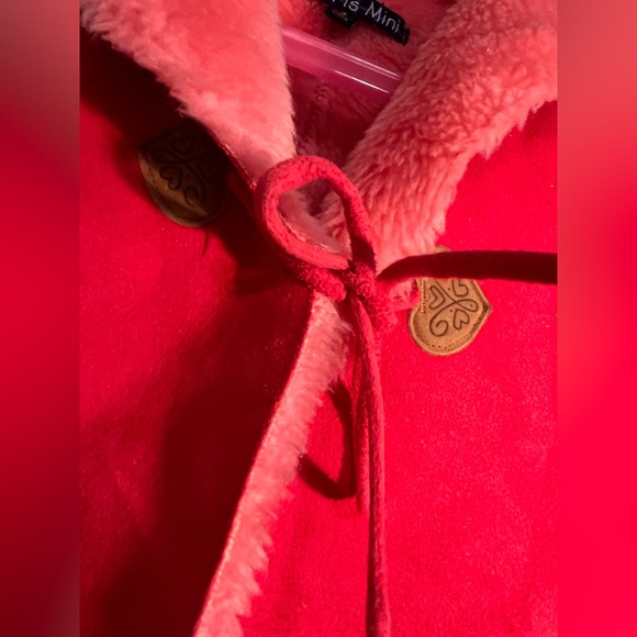 Pink Embroidered Kids Vest - Picture 2 of 8